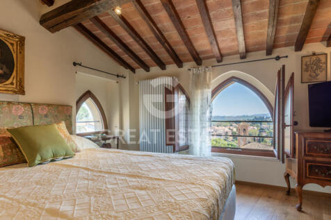 Interno