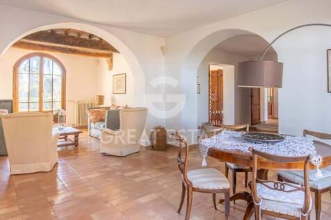 Interno