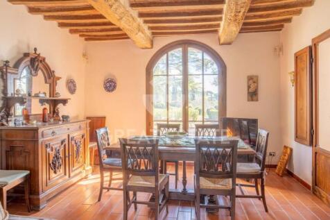 Interno