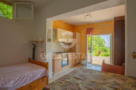 Interno