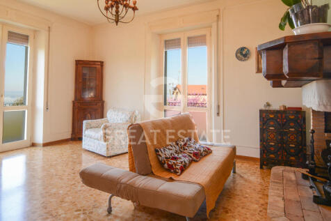 Interno