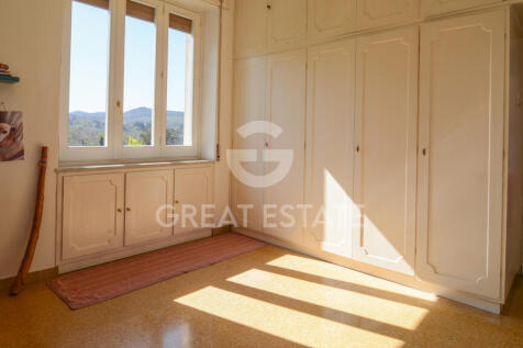 Interno