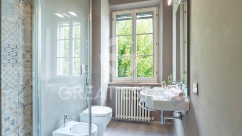 Interno