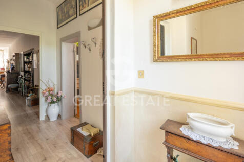 Interno