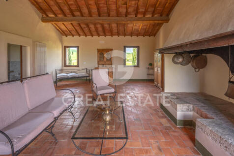 Interno