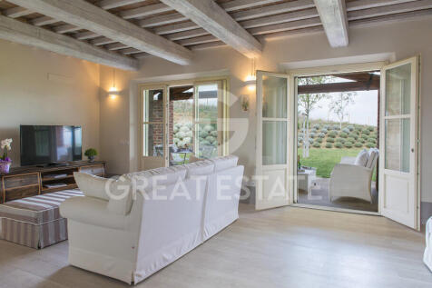 Interno