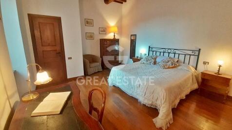 Interno