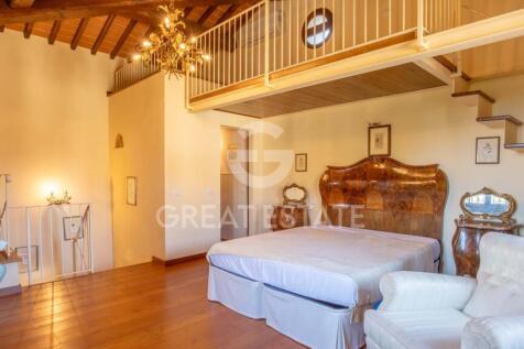 Interno
