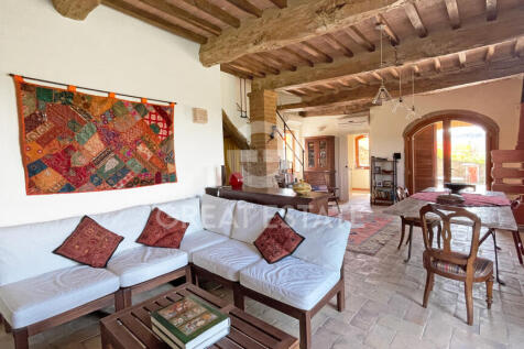 Interno