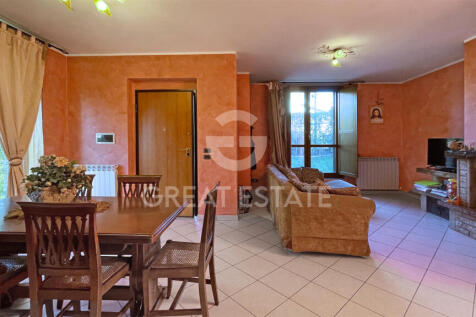 Interno