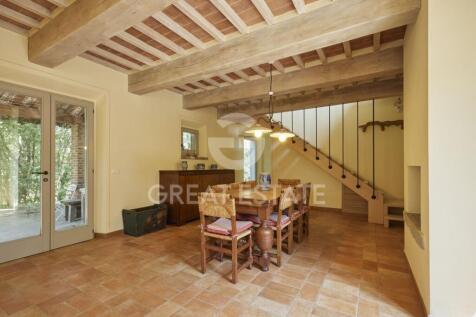 Interno