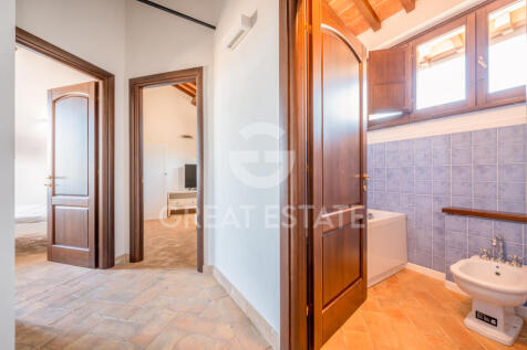 Interno