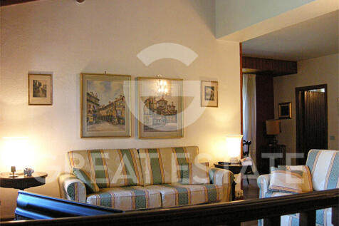 Interno