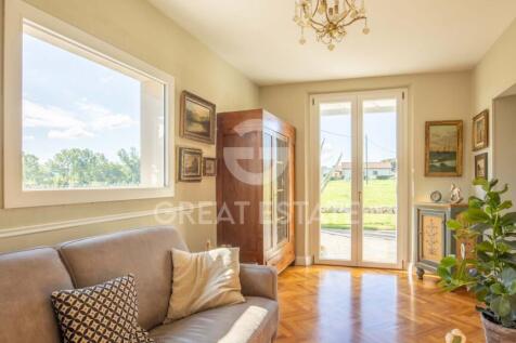 Interno