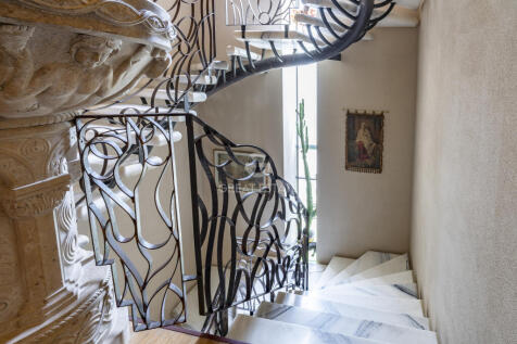 Interno