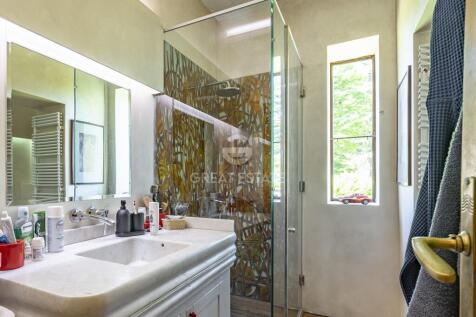 Interno