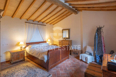 Interno