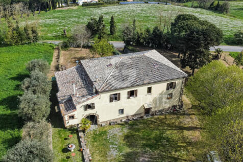 Esterno