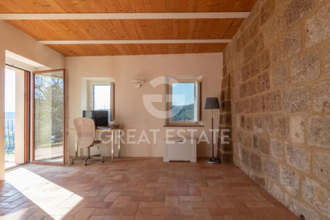 Interno