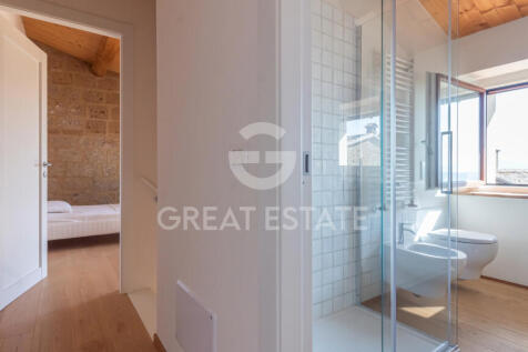 Interno