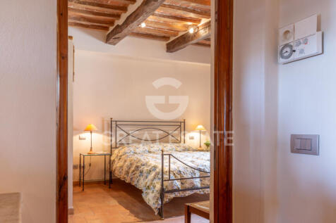 Interno