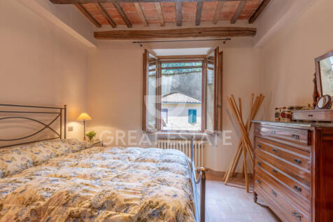 Interno