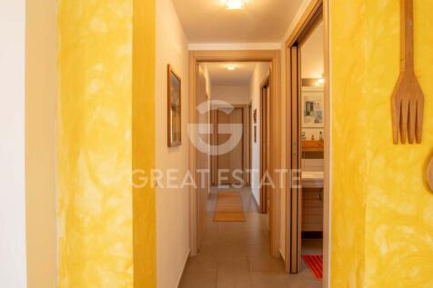 Interno