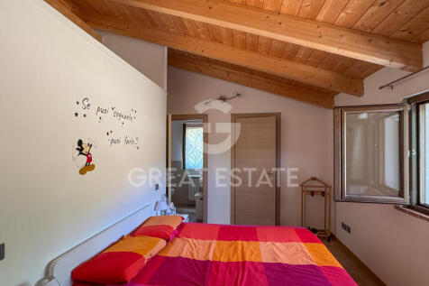 Interno