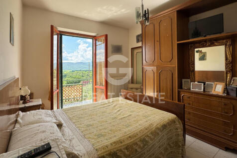 Interno