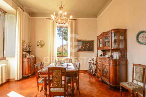 Interno