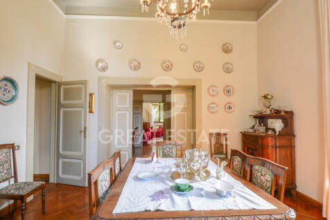 Interno