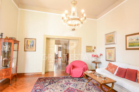 Interno