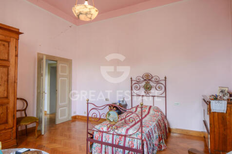 Interno