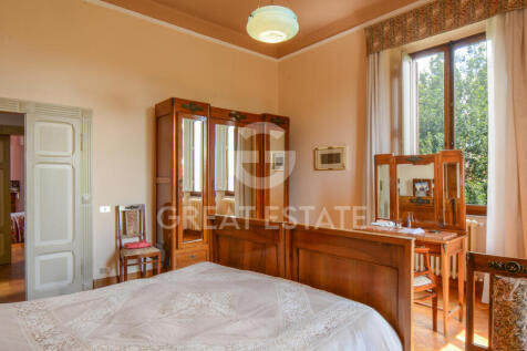 Interno