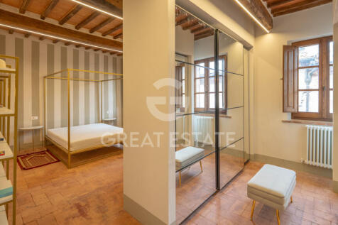 Interno