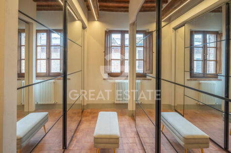 Interno