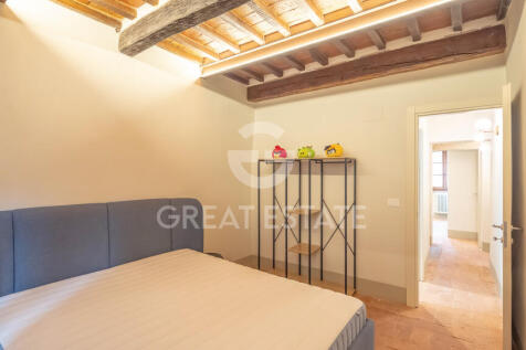 Interno