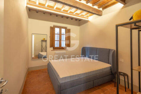 Interno