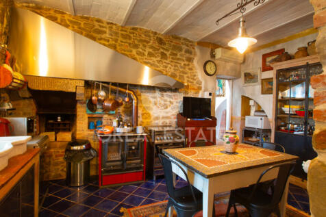 Interno