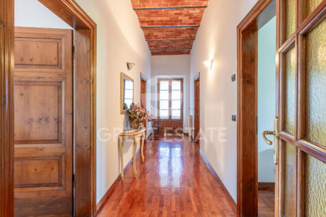 Interno
