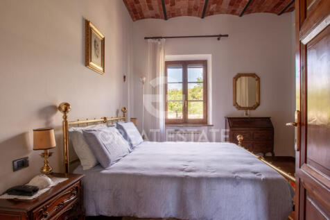 Interno