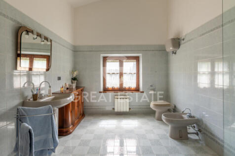 Interno