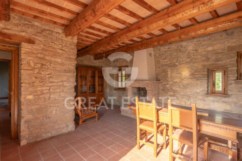 Interno