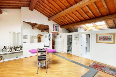 Interno