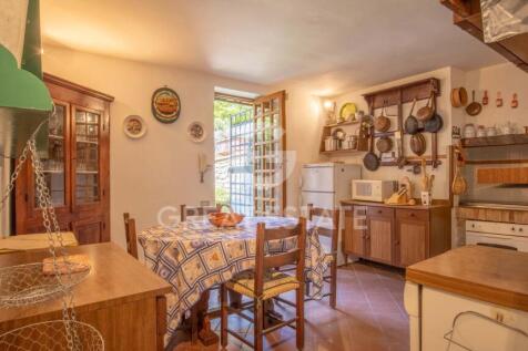 Interno