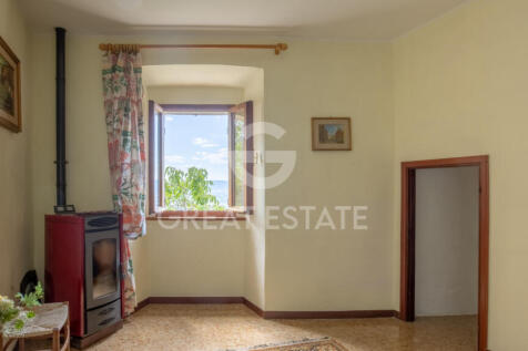 Interno