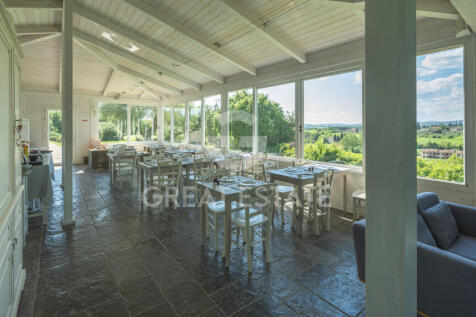 Interno