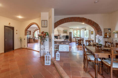 Interno