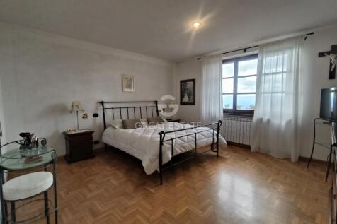 Interno