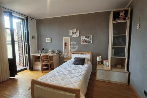Interno